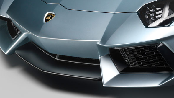 Lamborghini - Aventador LP  ...