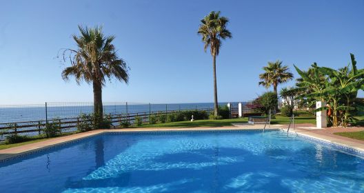 RE-MCS-007 | Primera linea de Playa. Espectacular apartamento a un paso del mar en Urbanización bonita y muy tranquila