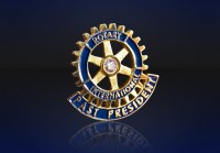 Rotary Past President Pin 18k Gold with Center Diamond